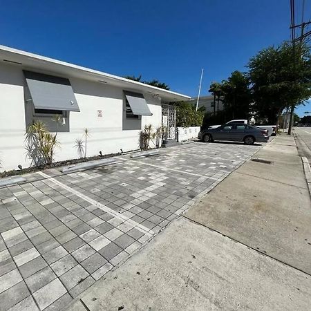 Awesome Studio 15 Min From The Beach Apartment Miami Exterior foto